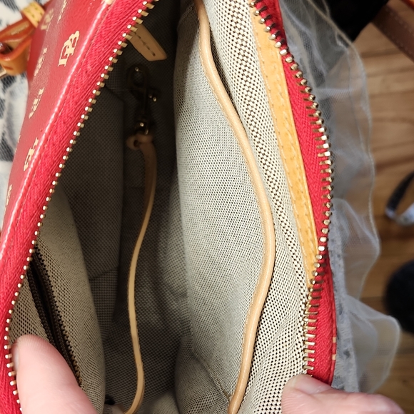 Dooney and Bourke Red Crossbody purse - Picture 7 of 13
